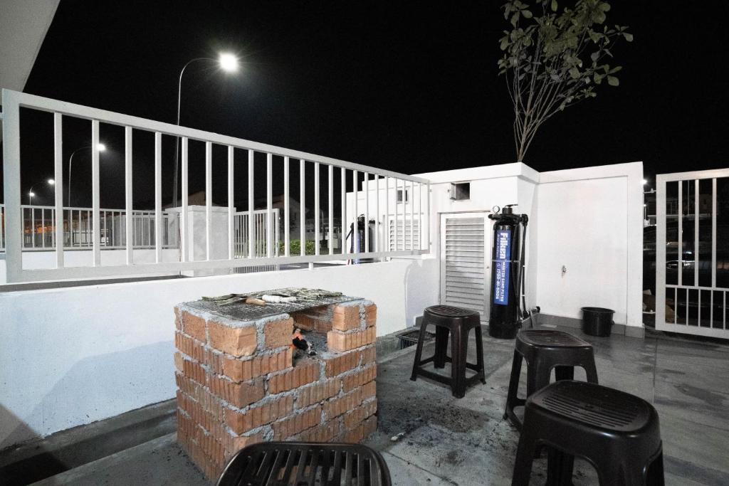 Desaru KTV & BBQ Home near Beach and Waterpark photo 2