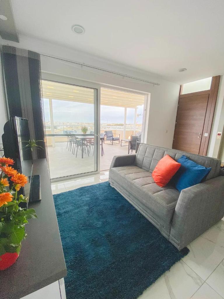 The Blue Mill Penthouse with Beautiful Views photo 1
