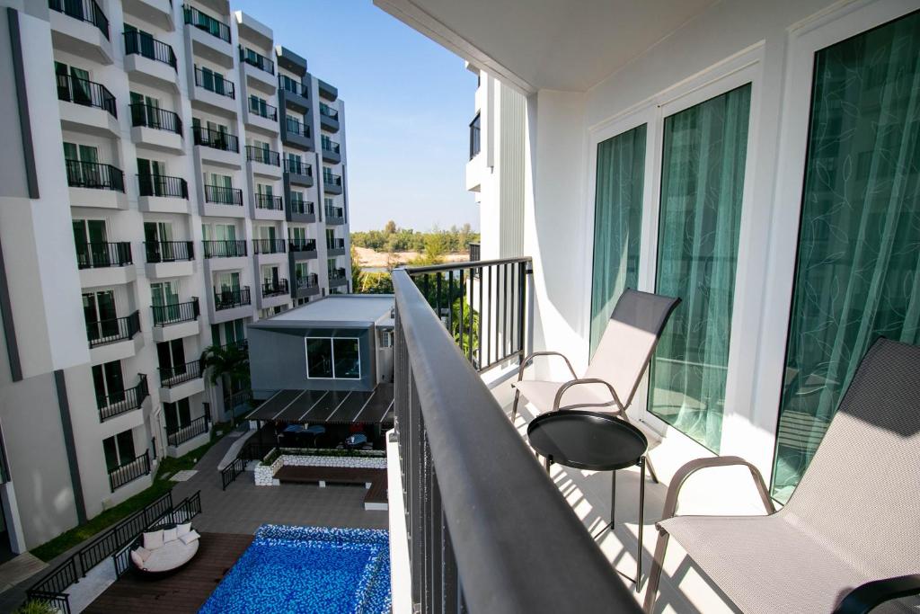 Mantra Beach Condominium Suite 2 - Mae Phim Room Type - Deluxe Suite