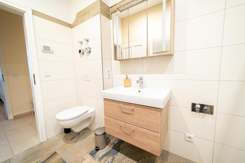 FHRE Premium Apartments D7 Weimar 3 Bedroom photo 1