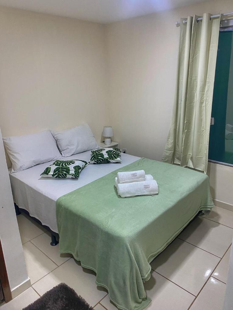 Casa aconchegante e charmosa à 6 min da Praia - Ar condicionado - WIFI 600MB - Netflix - Globoplay - Cozinha Completa photo 1