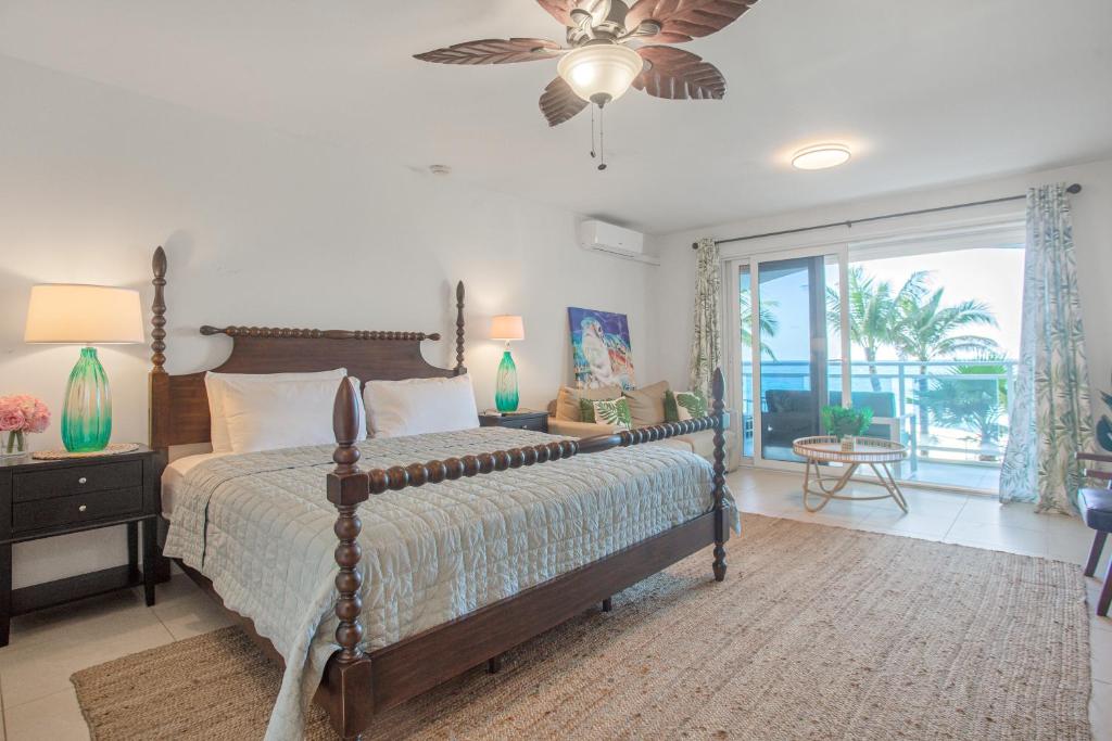 Beautiful Maho Condo Steps from the Beach photo 4