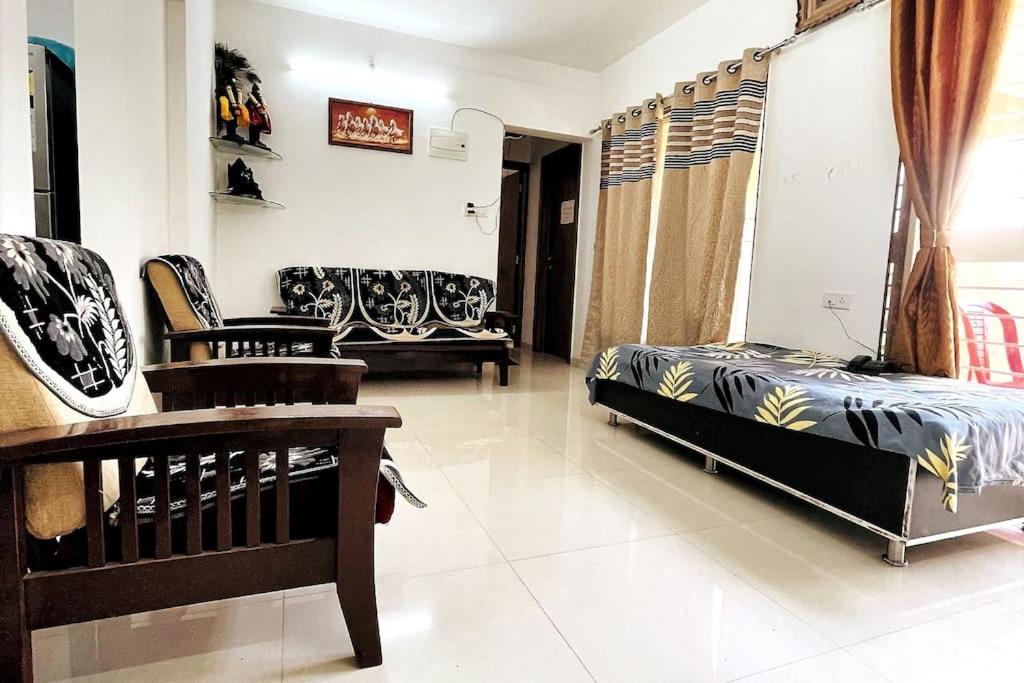 Spacious Well furnished Home stay - self check-in photo 4