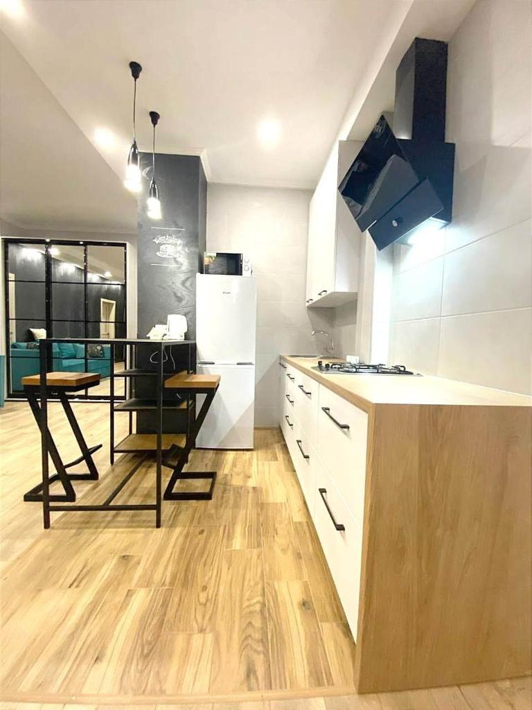Stylish apartment in the historic center photo 1