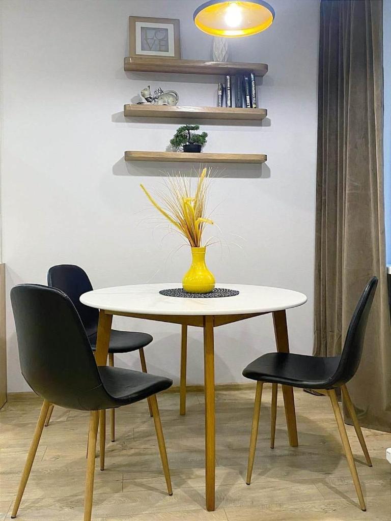 Stylish apartment in the historic center photo 3