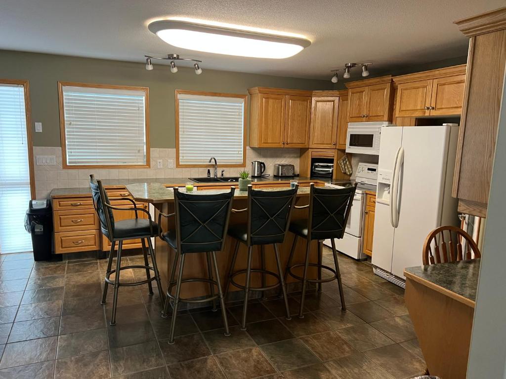 Lakeshore Guest House - sleeps 18 photo 2