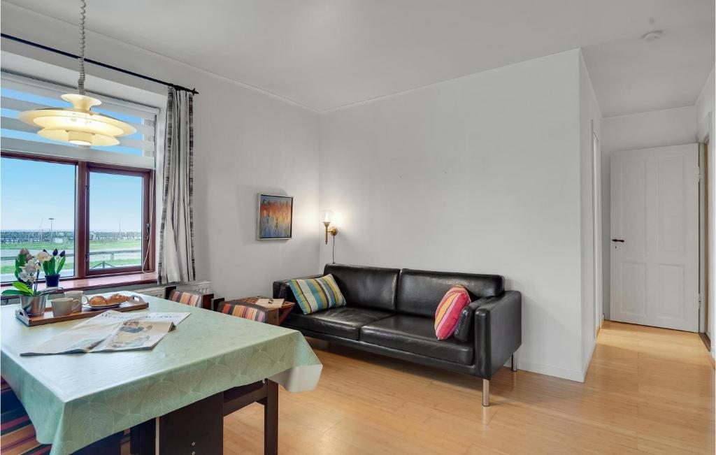 Stunning Apartment In Rudkbing With 2 Bedrooms And Wifi photo 4