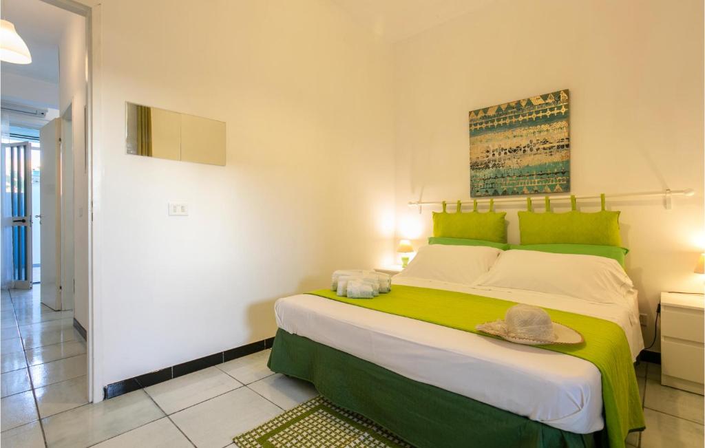 Awesome Apartment In Ispica With Outdoor Swimming Pool, Wifi And 2 Bedrooms photo 4