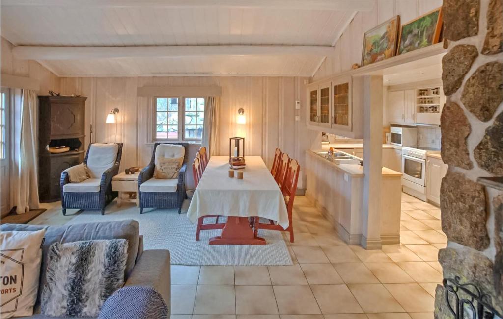 Beautiful Home In Hemsedal With Sauna, 4 Bedrooms And Wifi photo 4