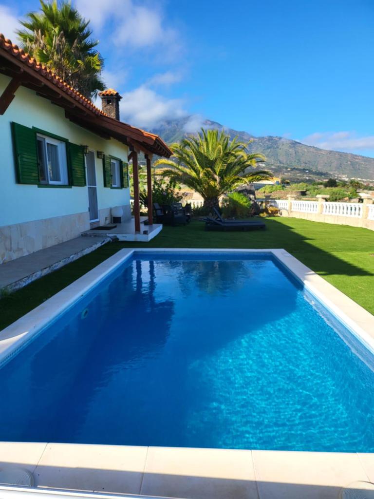 Seaview Chalet photo 3