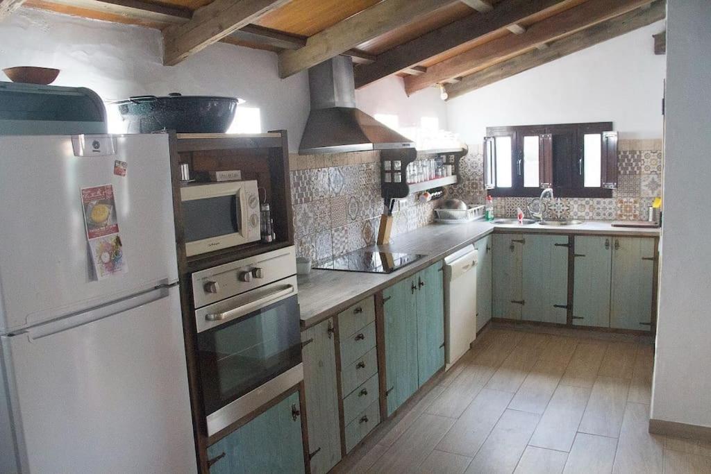 CASA HUGANA photo 2