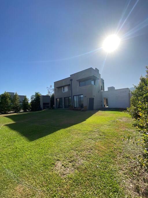Casa en Country photo 2