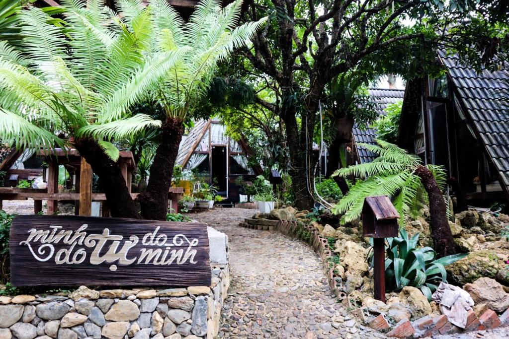 Lang Homestay - Venue Travel