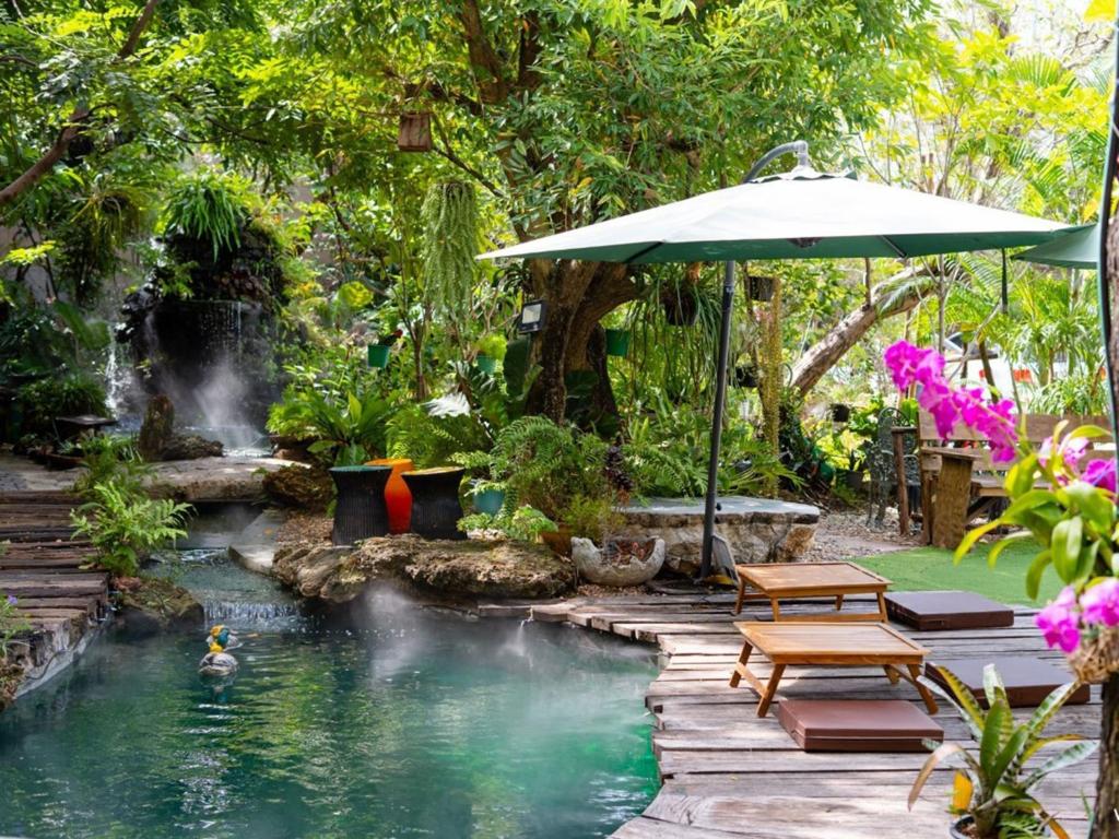 Crystal Resort Korat photo 1
