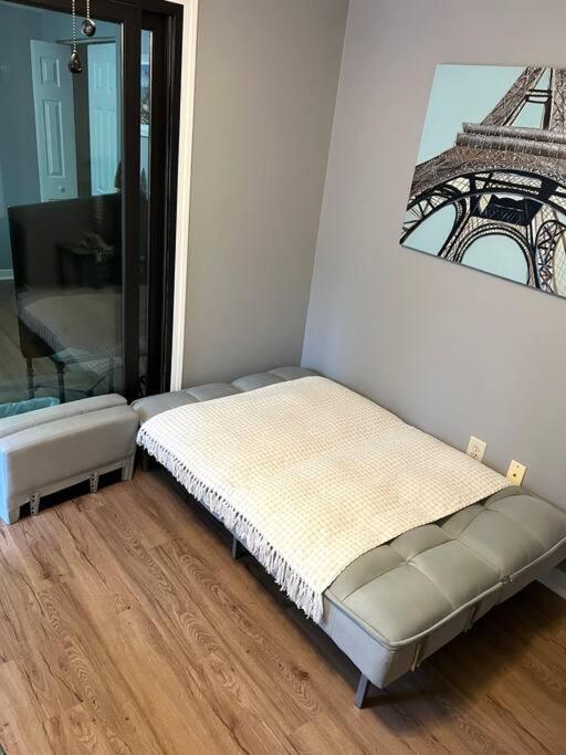 Fabulous Cozy guest apt Nature in the City photo 4