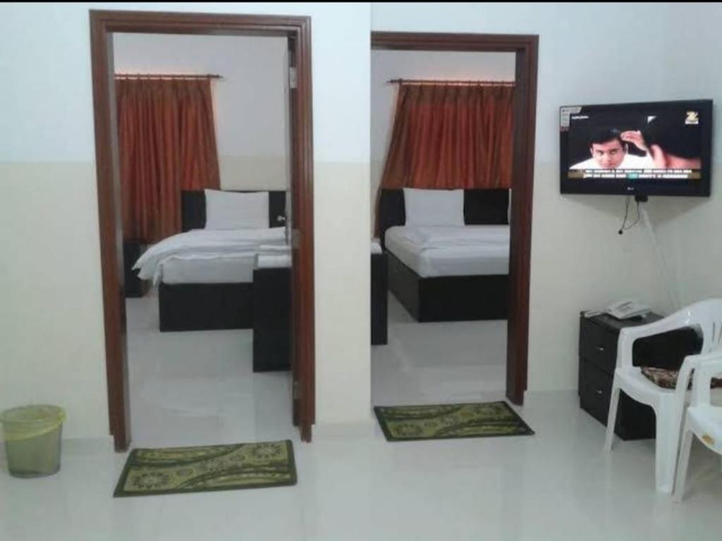 Al Basateen Hotel Apartment photo 1
