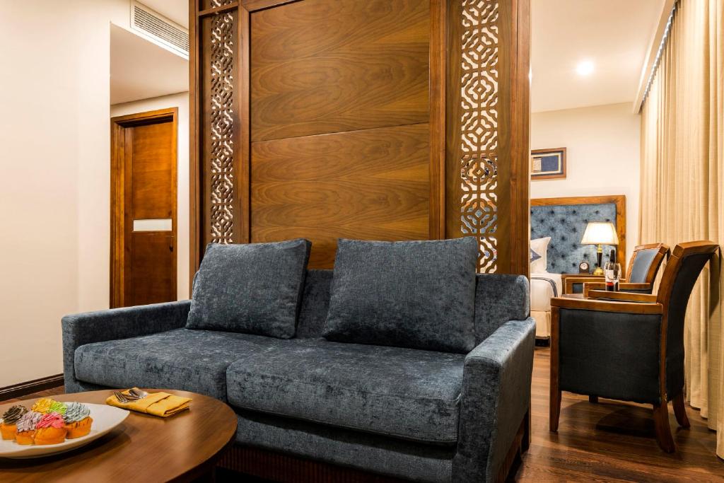 Balcona Hotel Da Nang