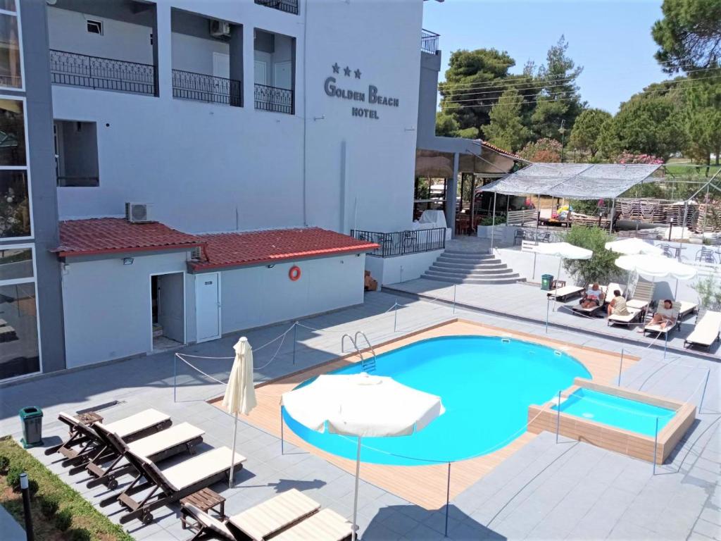 Golden Beach Hotel photo 2