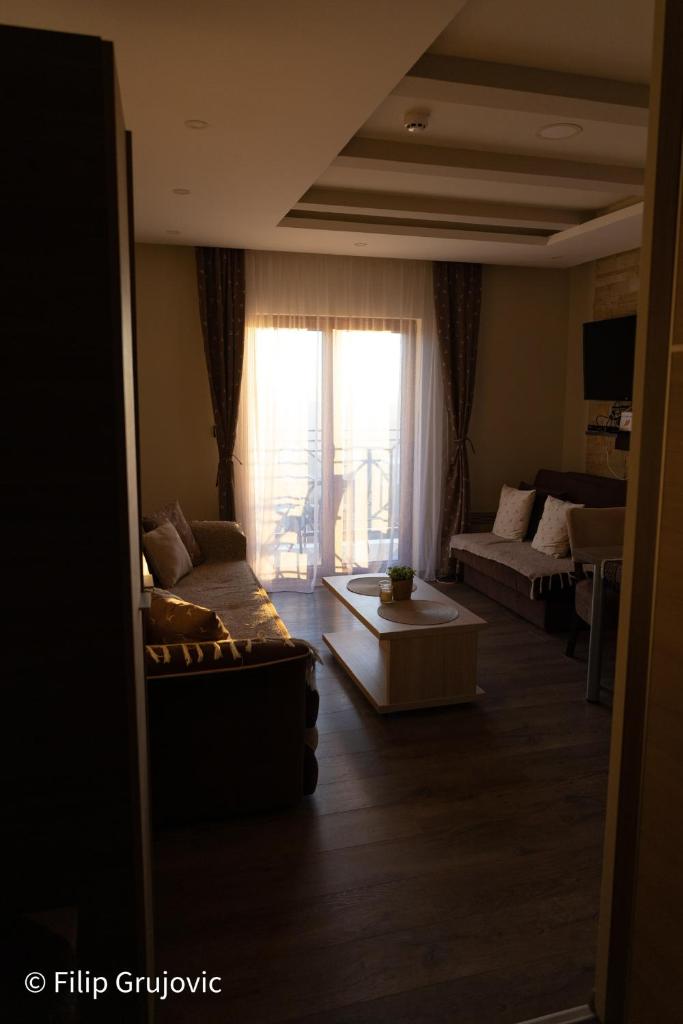 Apartment G6 photo 2