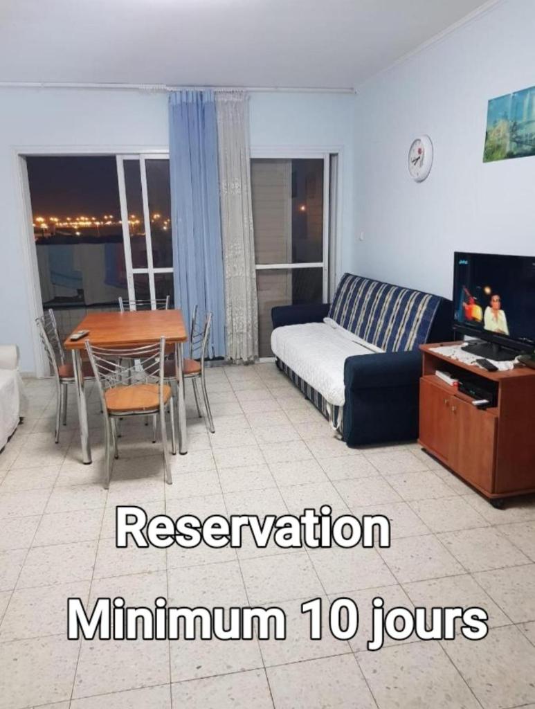 T3 a 2 pas de la mer reservation minimum 7 jours photo 2