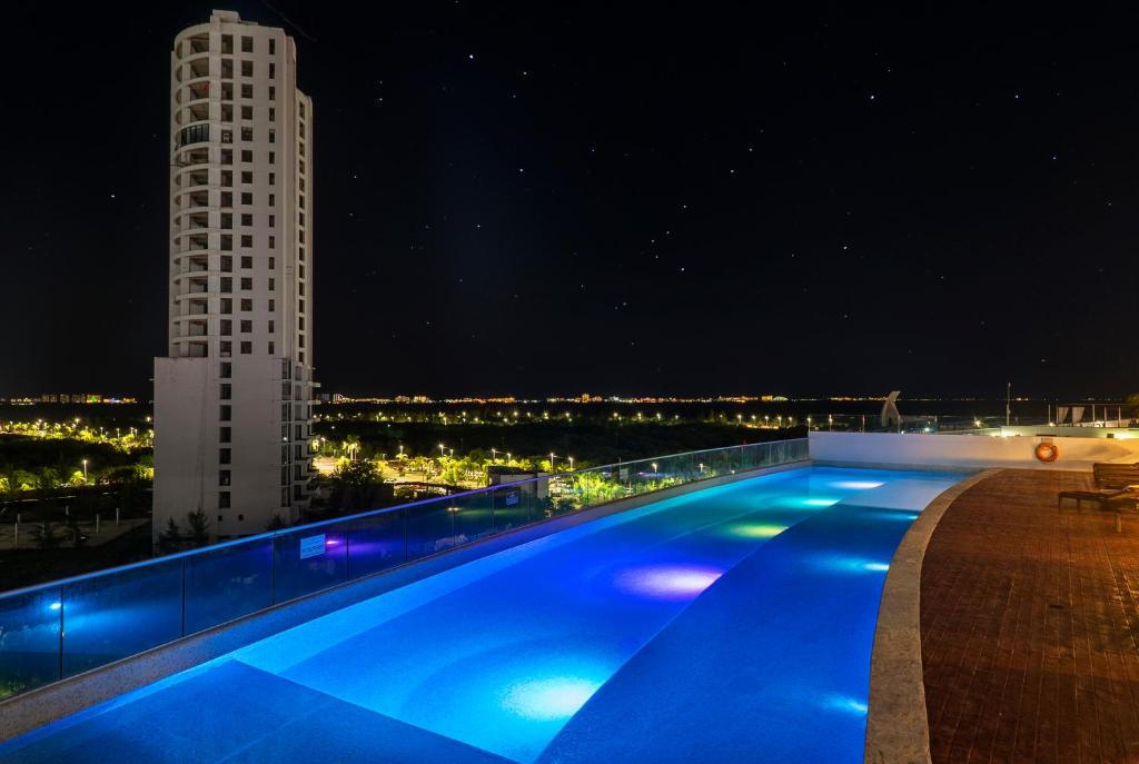 Suites Malecon Cancun photo 4