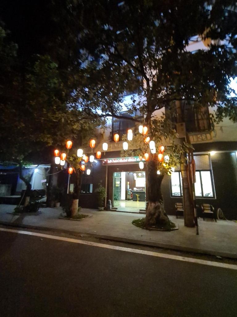 Khách San Tokyo