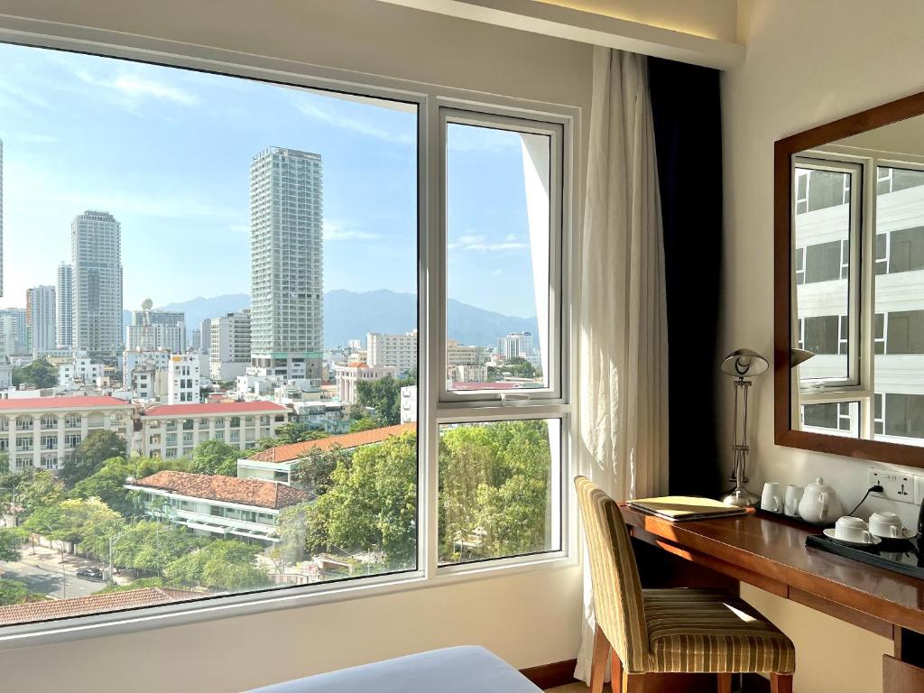 TTC Hotel - Michelia Room Type - Triple Room with City View