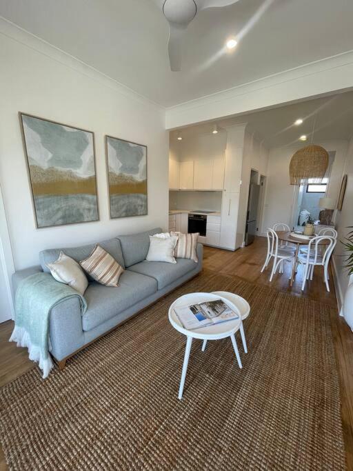 Quarterdeck Lakes Entrance 2br *Waterfront* Apartment photo 4