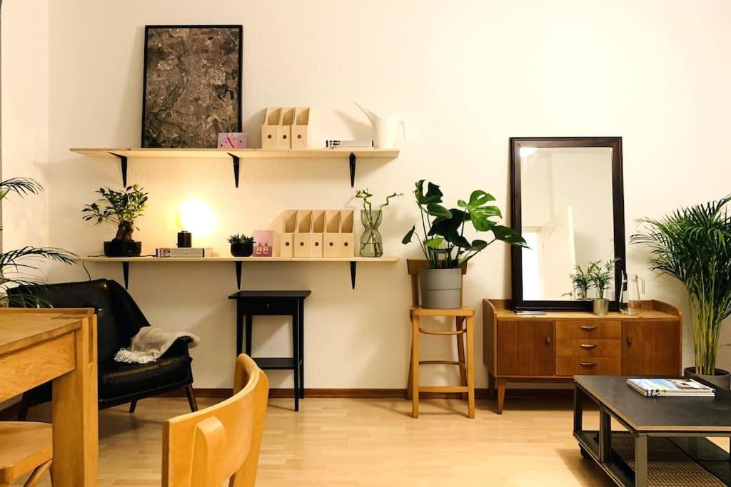 (PLANTROOM9)Ganze Wohnung allein photo 4