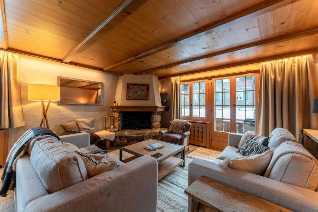 Charming Alpine Apartment Gstaad photo 1