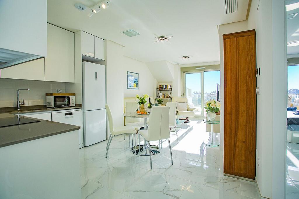 216 Lux Penthouse Spa - Alicante-Holiday photo 4