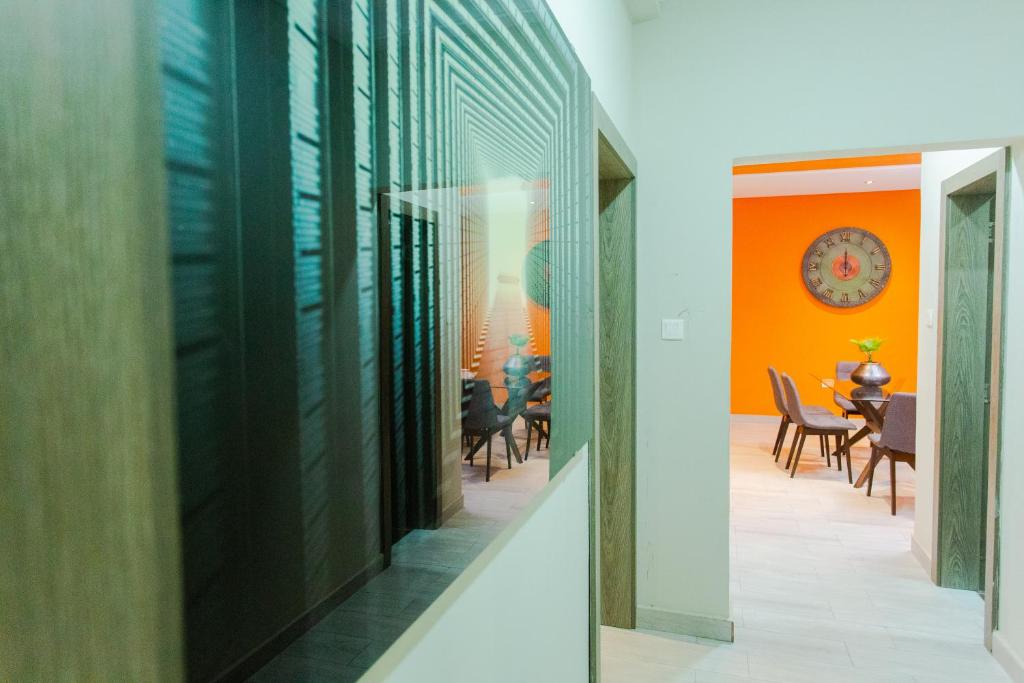 Accra Luxury Homes @ Achimota photo 2