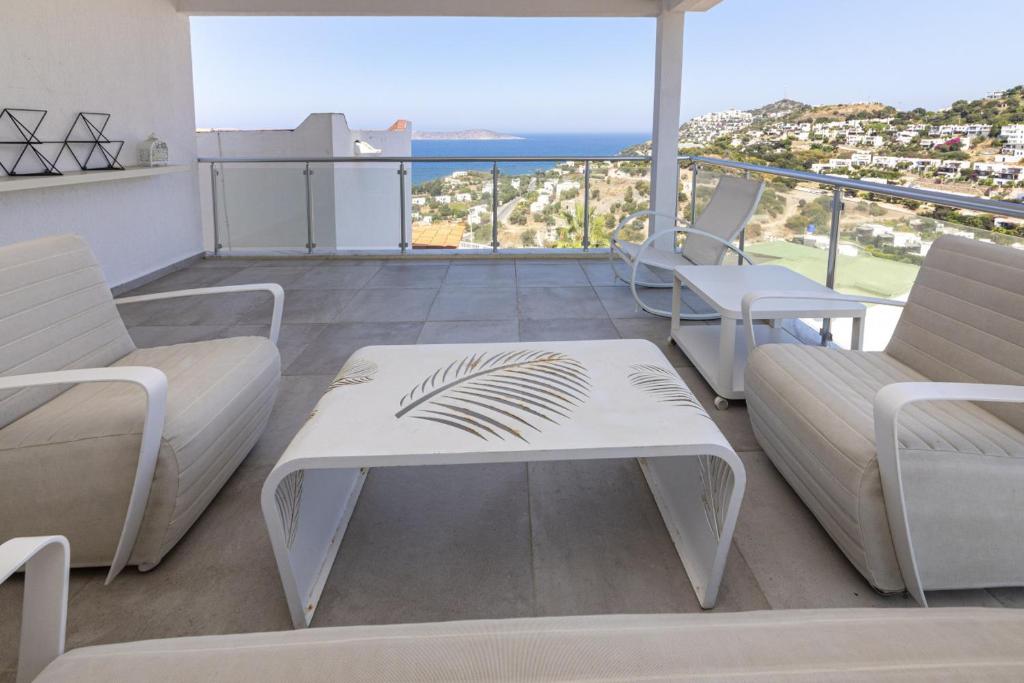 Amazing Duplex House with Sea View in Bodrum photo 2