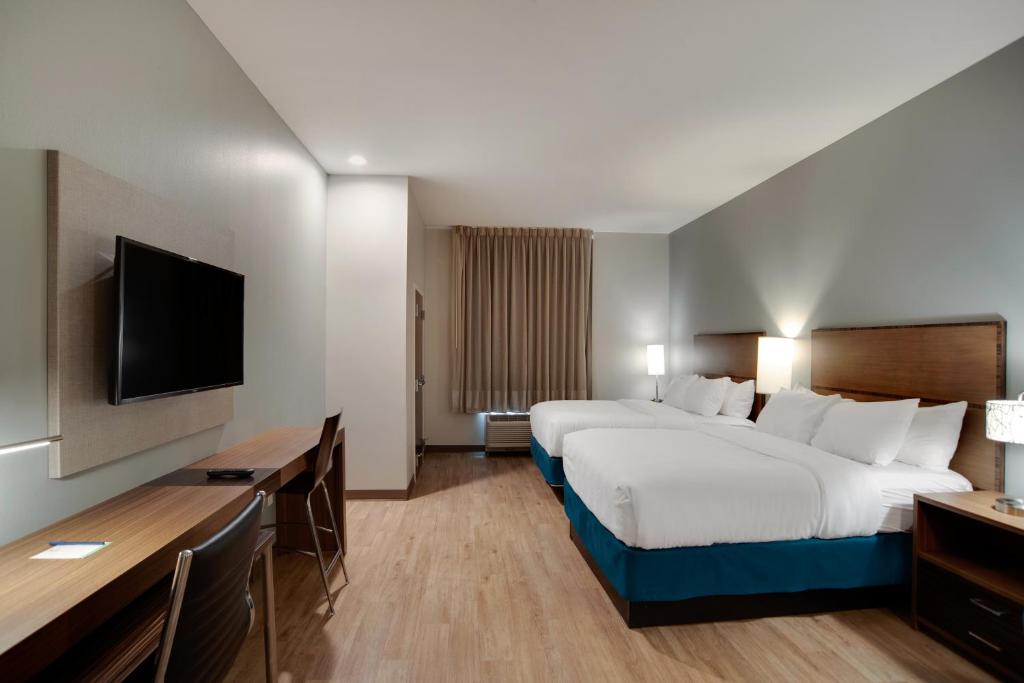 MainStay Suites Carlisle - Harrisburg photo 2