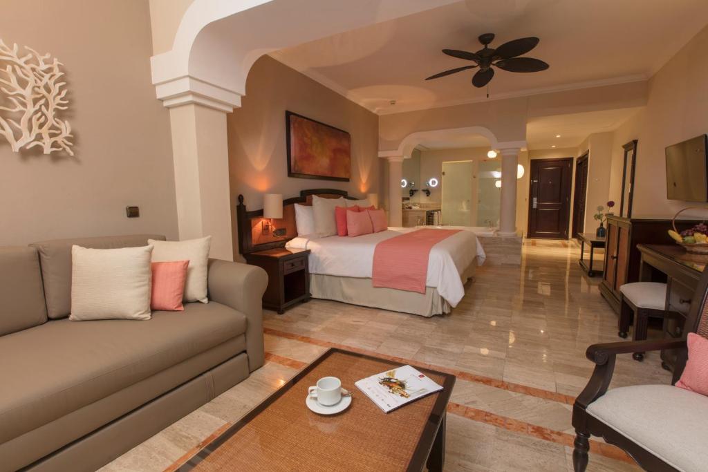 Grand Palladium White Sand Resort & Spa - All Inclusive photo 3