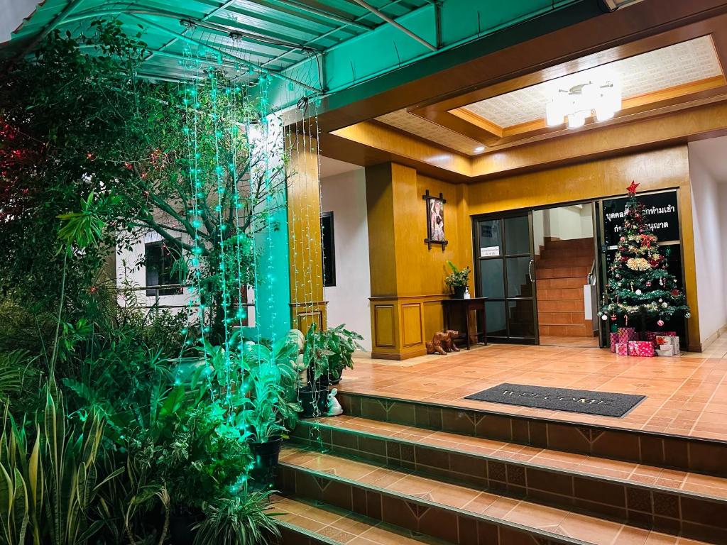 JJ Palace เจเจ พาเลซ photo 4