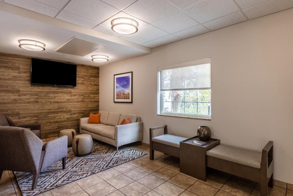 Candlewood Suites - Bluffton-Hilton Head, an IHG Hotel photo 4