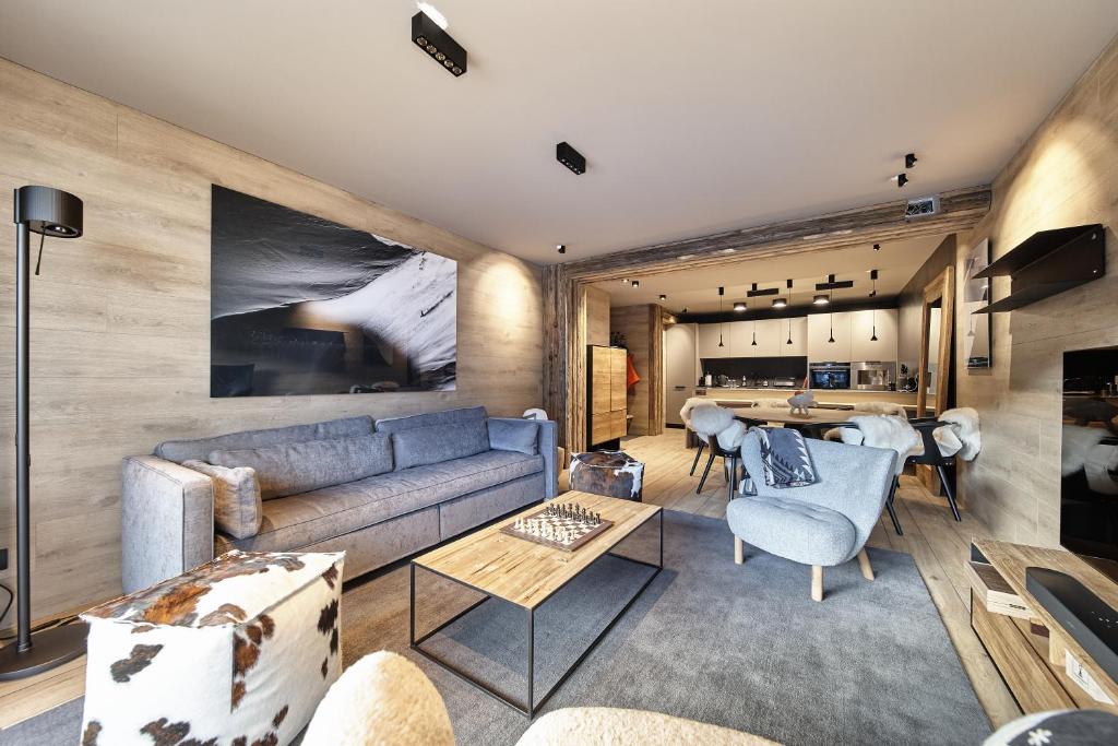 Luxury Treeline Residence with Hot Tub - By Ski Chalet Andorra photo 1