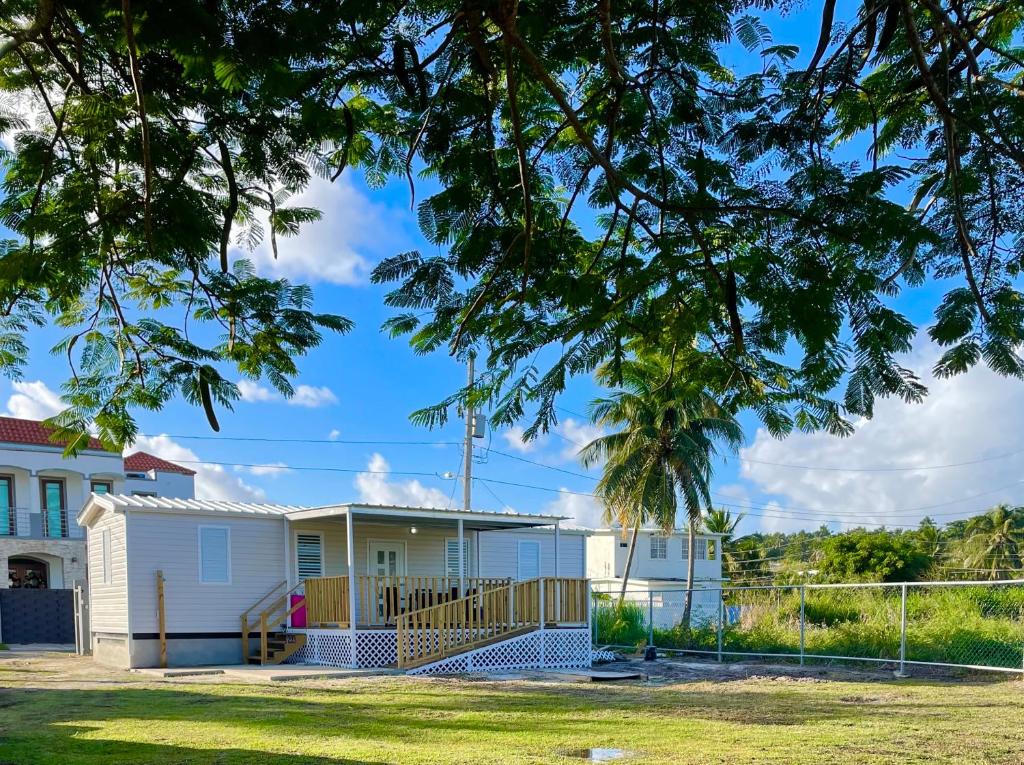 Casitas at Flambohio Beach Camp photo 3