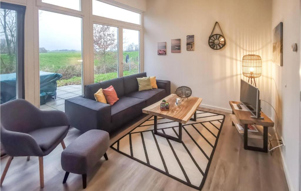 Amazing Home In Den Oever With 3 Bedrooms And Wifi photo 2