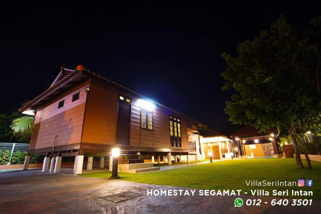 Homestay Segamat - Villa Seri Intan photo 1