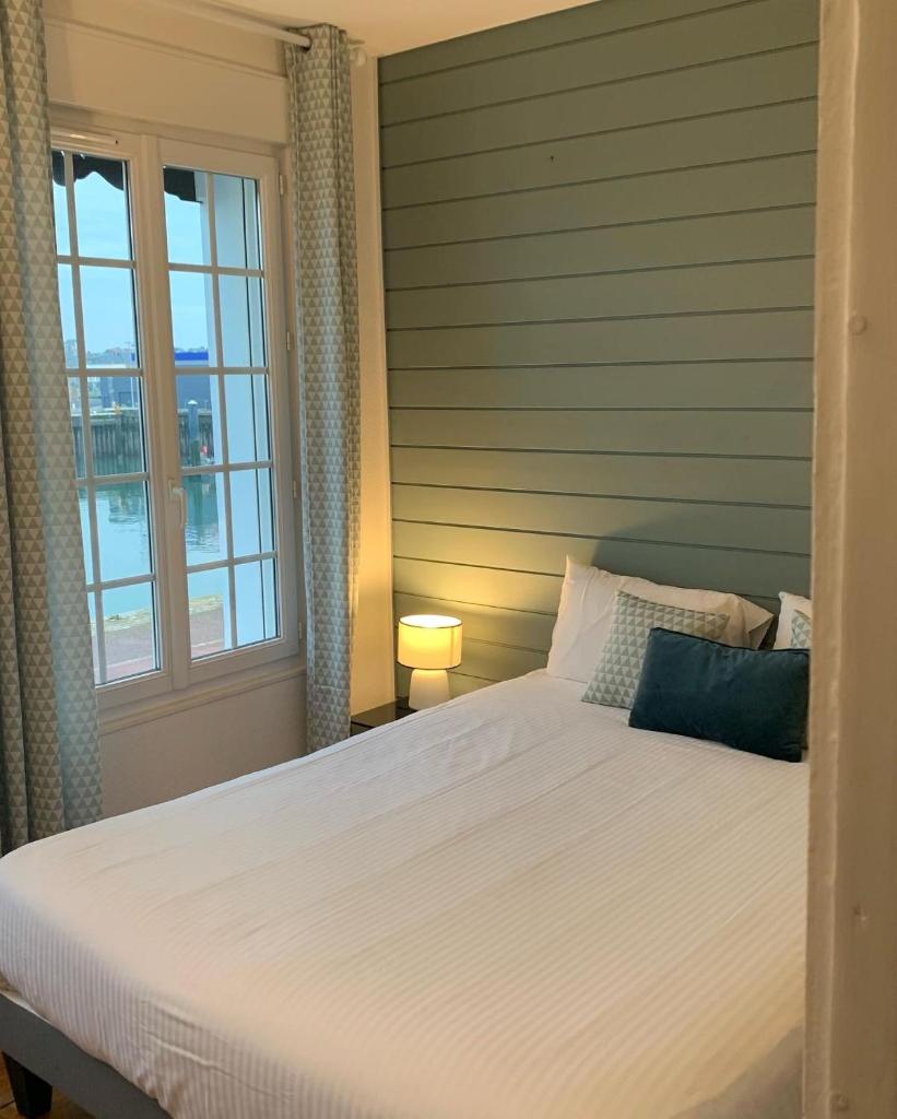 Le Hublot charmante maison au calme Fécamp vue sur le port photo 3