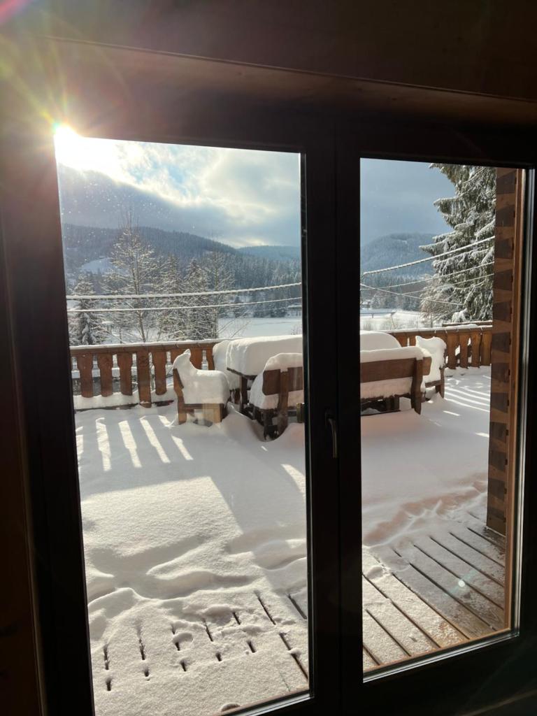 Chata na přehradě s vlastním wellness photo 2