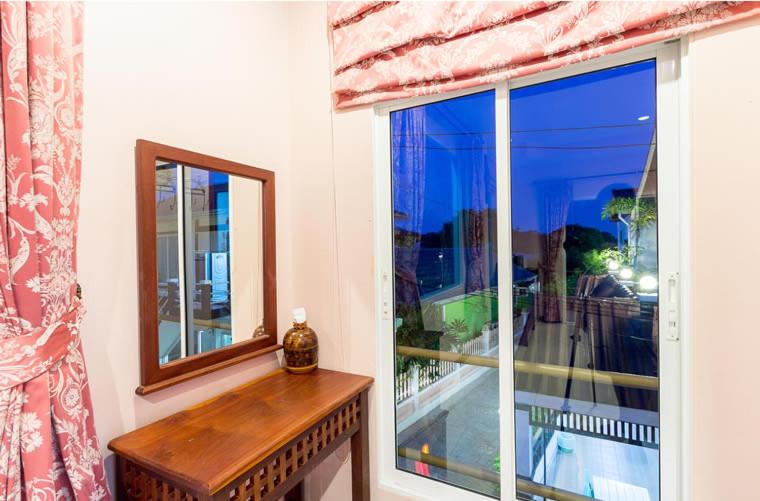 Naengnoi resort kohlarn - Tap to explore photos