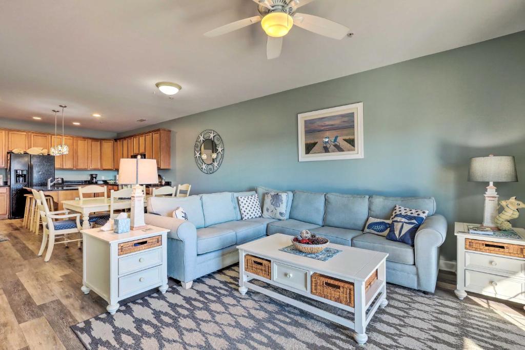 Walkable Dtwn OC Condo Balcony with Inlet View photo 3