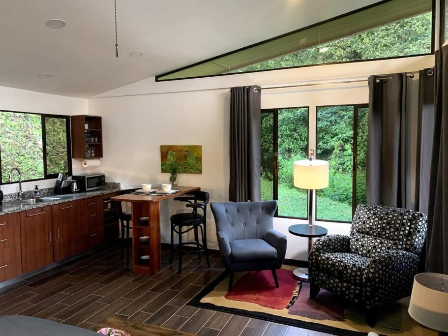 Modern cabin nestled in mountain nature. Paradise! photo 3