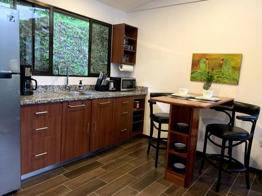 Modern cabin nestled in mountain nature. Paradise! photo 4