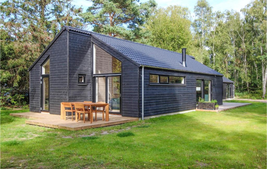 Beautiful Home In Sams With 2 Bedrooms And Wifi
