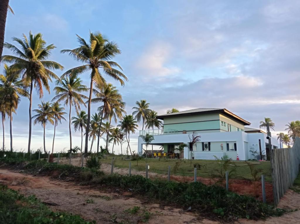 Beach house - secured, beach access, sea view, best location photo 4