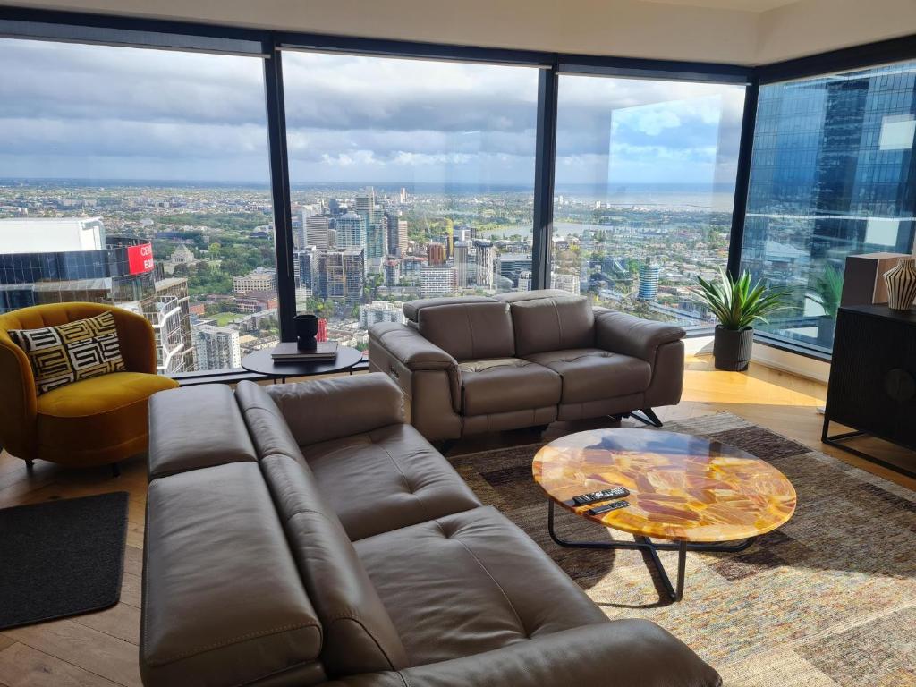 Eureka Tower Luxury City Lifestyle with Views photo 4
